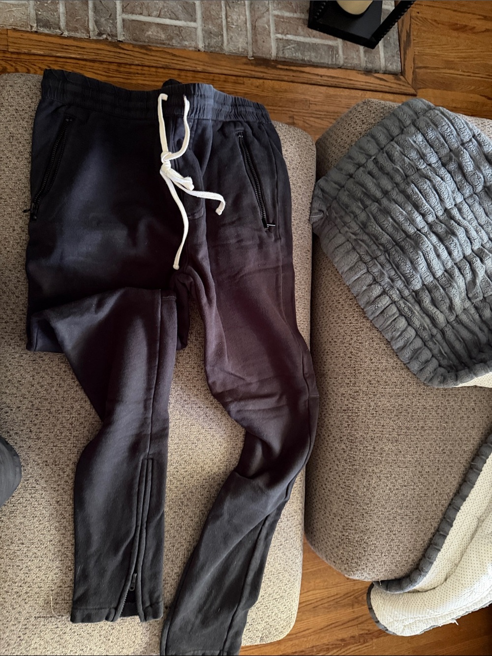 Men's fear of god essentials Black Drawstring Jogger Pants - Casual Comfort
